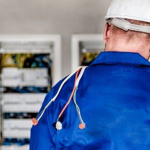Cautati electricieni calificati in Bucuresti?